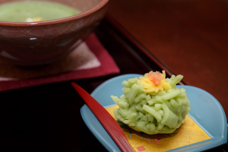 【憧れの一品】金沢の限られた場所でのみ味わえる「吉はし」の上生菓子とお抹茶付／朝食付