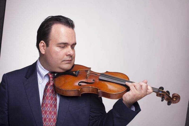 【館内イベント情報】バイオリン生演奏のご案内/【Event Information】Violin Live Performance